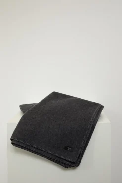 Coperta in Lana Cardata