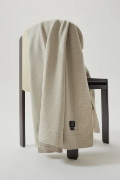 Coperta in Maglia in Lana Cardata