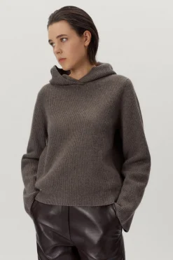 Maglia con Cappuccio a Coste in Lana Cardata