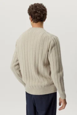 Maglia Vintage con Scollo a V in Lana Cardata