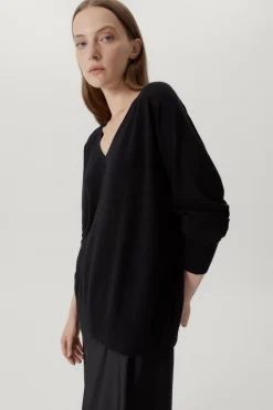 V-neck Oversize in Lana Ultrasoft